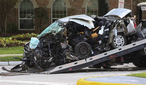 Driver crashes, dies during high-speed police chase in Katy - Houston Chronicle