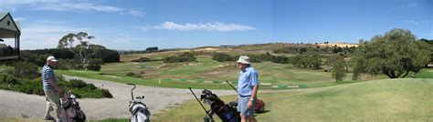 File:Mount Compass Golf Course, Panorama.jpg - Wikimedia Commons
