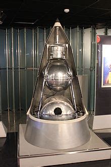 Sputnik 2 – Wikipedia