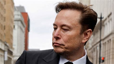 Elon Musk | NeekaNatalia