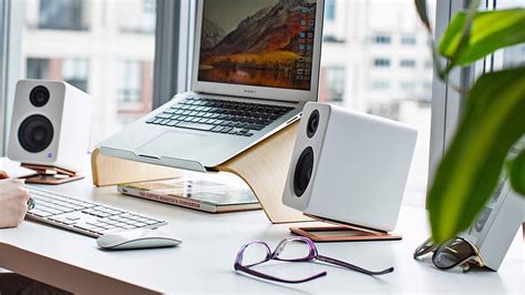 Build your dream desk setup with these gadgets and accessories » Gadget Flow