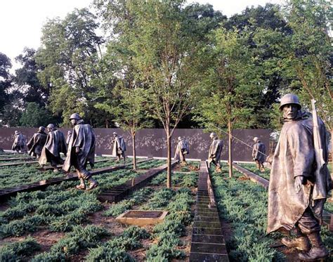 Visiting the Korean War Veterans Memorial in DC | Washington DC