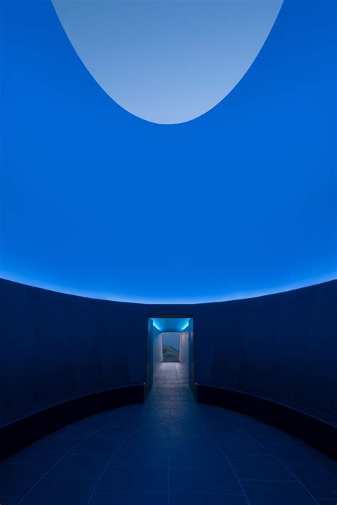 James Turrell’s Skyspace, A Light Installation In The Austrian Mountains - IGNANT | James ...