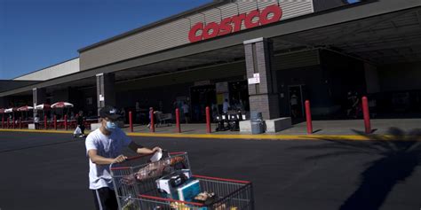 Costco Stock Is Falling After Earnings. Inflation Is Catching Up ...