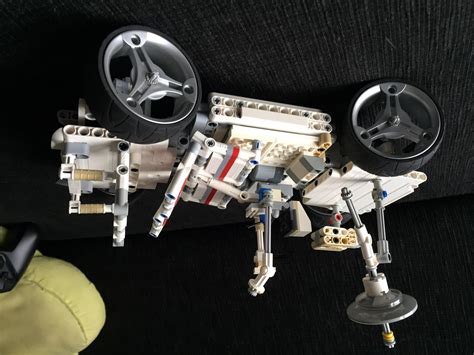 LEGO MOC Lunar Rover by Nico71 | Rebrickable - Build with LEGO