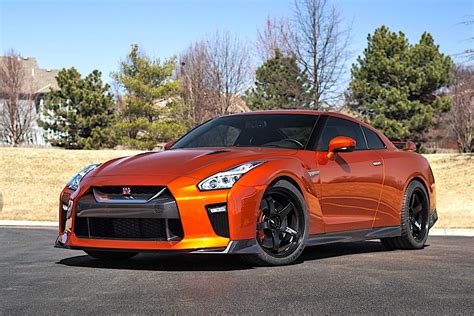 Nissan GT-R R35 Orange Advan GT Wheel | Wheel Front