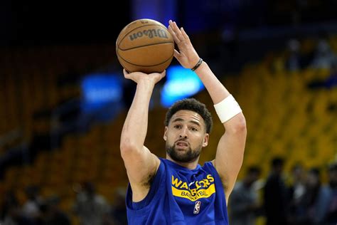 When is Klay Thompson's tee time at The Match 2023?