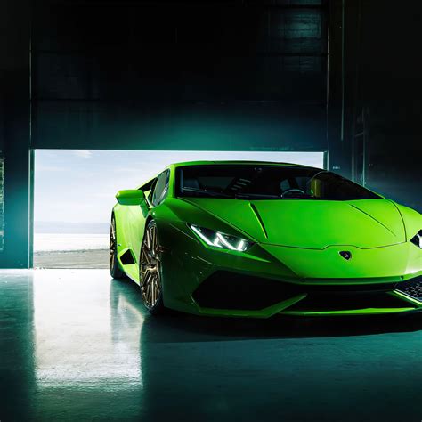 Cool Green Lamborghini Wallpapers - Top Free Cool Green Lamborghini Backgrounds - WallpaperAccess