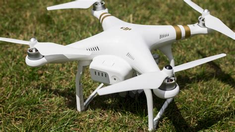 DJI Phantom 3 Professional review: Now far cheaper, DJI’s gen 3 drone ...