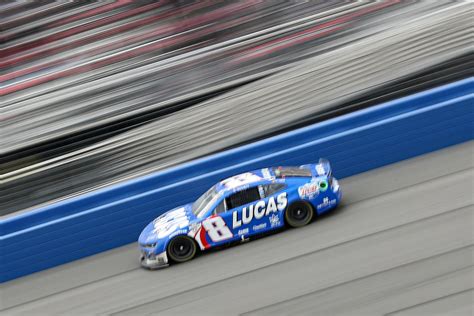 Kyle Busch sets NASCAR record with win at Auto Club Speedway