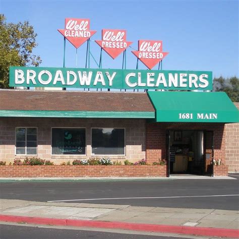 Broadway Dry Cleaners | Redwood City CA
