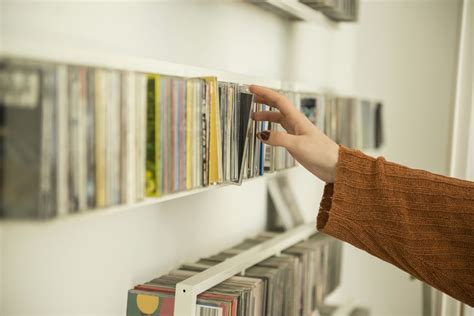 10 CD Storage Ideas to Organize Your Collection in Style