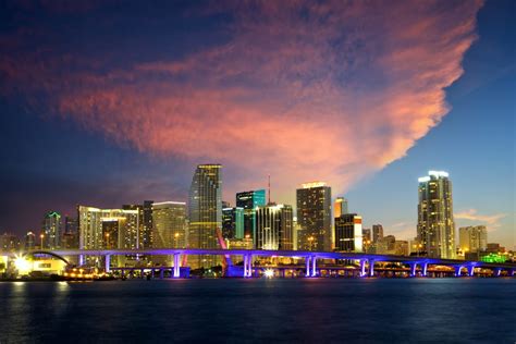 Top 20 Hotels in Downtown Miami Florida | Green Vacation Deals