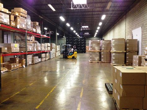 Leasing Warehouse Space: 5 Helpful Tips