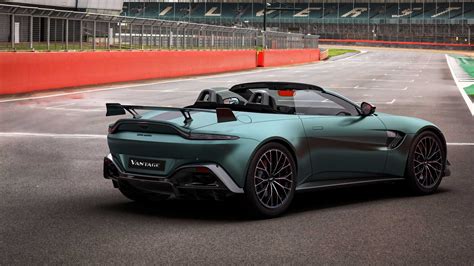 Aston Martin Vantage F1 Edition Gets More Aero and Power