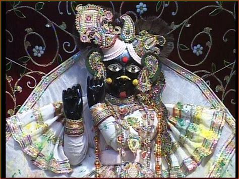 Shri Banke Bihari Ji Vrindavan For More Detais Www Vrindavanparikar In ...