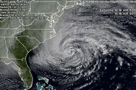 Hurricane Sandy: Nearly 400,000 people to be evacuated from New York as ...