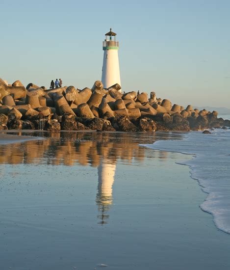 Santa Cruz Breakwater (Walton) Lighthouse, California at ...