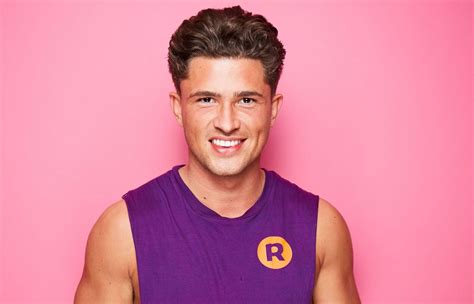 Ibiza Weekender 2020: Meet Jordan's girlfriend on Instagram!