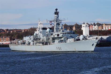 DSC02044. "HMS SOMERSET" (F82) sailing from Port of Tyne. | Flickr