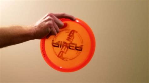 The 17 Best Disc Golf Backhand Tips: Grips, Techniques, and More ...