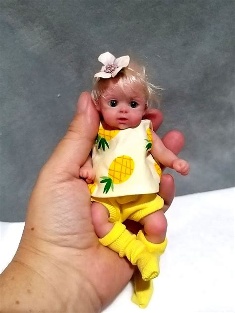 Mini silicone babies that look real | Kovalevadoll in 2020 | Silicone babies, Silicone baby ...