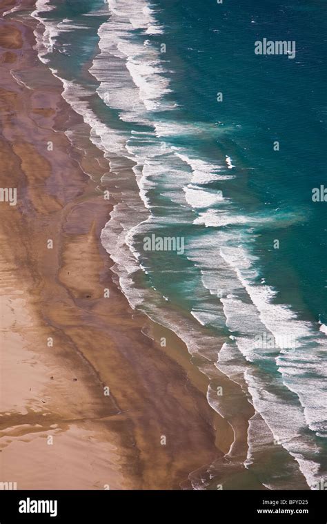 MANZANITA, OREGON, USA - Manzanita Beach and Pacific Ocean surf on Oregon coast Stock Photo - Alamy