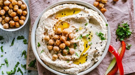 The 12 best hummus joints in Israel - ISRAEL21c