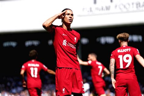 : London :Liverpool's Darwin Nunez celebrates scoring their side's ...