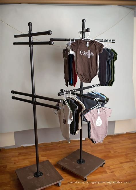 A DIY Clothing Vendor Display Rack! | Clothing displays, Diy clothes rack, Vendor displays