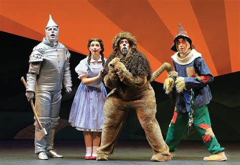 The Wizard of Oz at Broadway Palm - Happenings Magazine | Southwest Florida