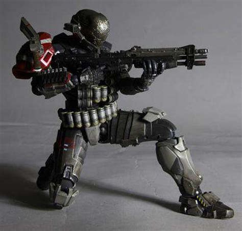 Halo Reach Play Arts Kai Series 1 Emile Action Figure Warrant Officer Square Enix - ToyWiz