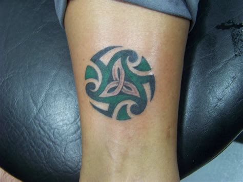 Quaternary Celtic Knot Tattoo