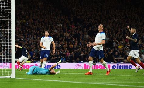 Harry Maguire reaction says it all as Man Utd outcast scores England ...