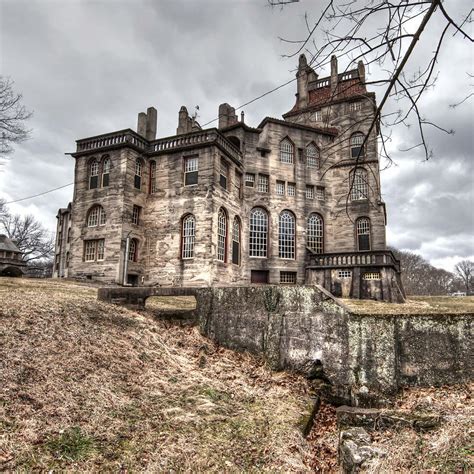 Fonthill Castle in Doylestown, PA (3 Photos)