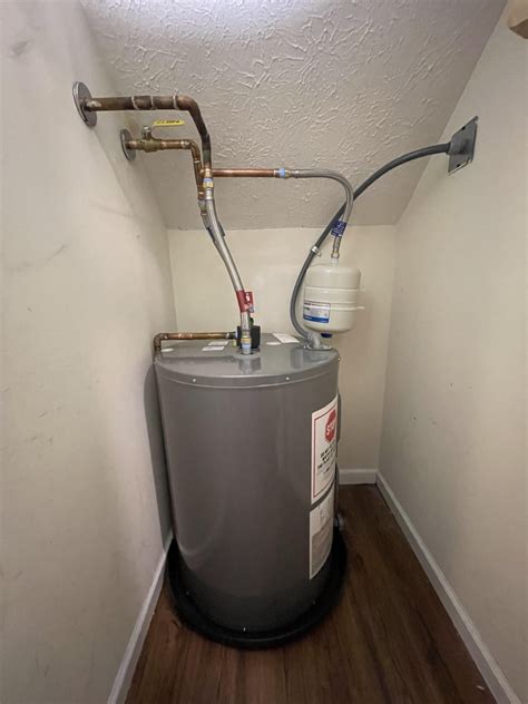 DIY water heater and expansion tank : r/Plumbing