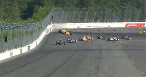 Justin Wilson fatal crash in Indycar Race - Videos - Metatube