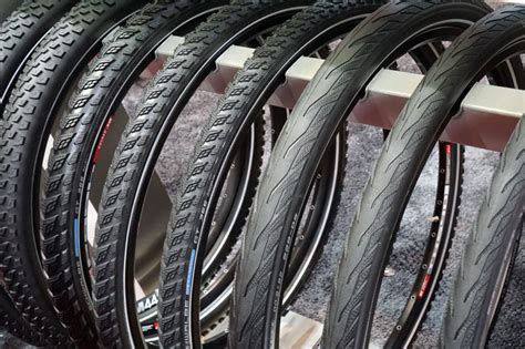 EB16: Schwalbe goes big with tons of new MTB "Plus" tires, more road, gravel & cyclocross ...