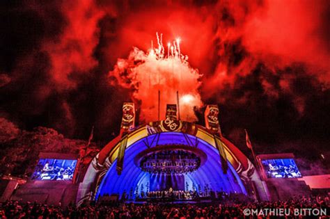 Jeff Lynne's Electric Light Orchestra Fireworks Finale at the Hollywood Bowl - Pyro Spectaculars ...