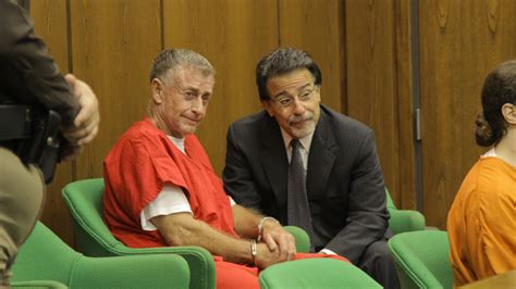 'The Staircase' review: An HBO series revisits the Michael Peterson ...