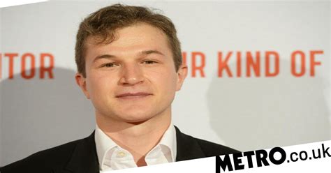 Who plays Alexei in Stranger Things season 3? | Metro News