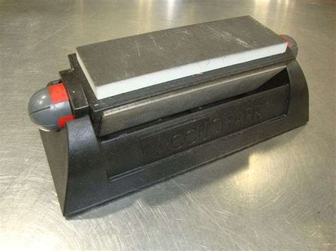 Accusharp 3 Stage Knife Sharpener - Bid Master Auctions