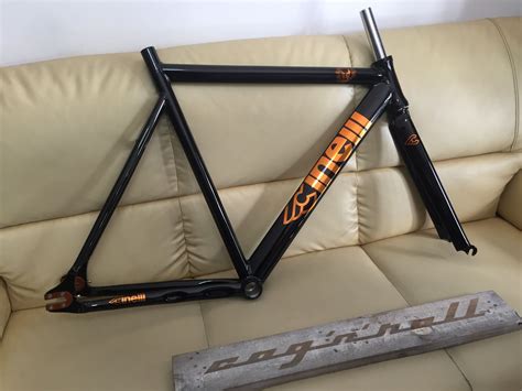 custom paint Cinelli track frame by Cog'n'Roll Thailand | Cinelli, Custom paint, Bicycle