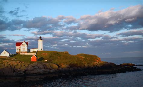 York Harbor Inn - Family of Inns and Restaurants in York, Maine