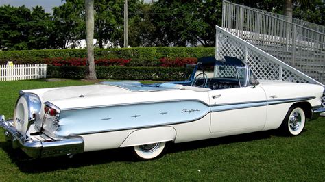 1958 Pontiac Chieftain Convertible | F86 | Kissimmee 2017