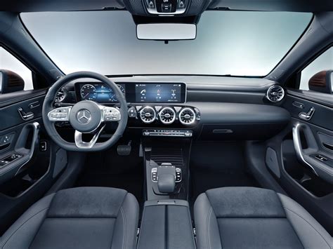 2019 Mercedes-Benz A-Class sedan-interior