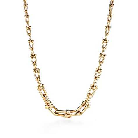 Tiffany HardWear Graduated Link Necklace in Yellow Gold | Tiffany & Co. Singapore