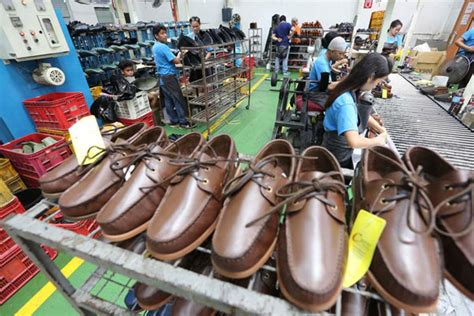 Marikina schools tapped to promote footwear industry