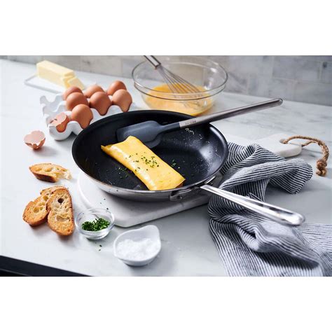 Sur la Table’s Midsummer Sale, get up to 75% off cookware, dishes and grilling gear - mlive.com