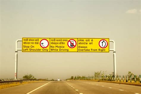 Best India Roads Stock Photos, Pictures & Royalty-Free Images - iStock